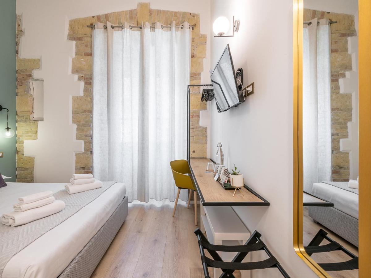 Orma Design Rooms - Historic Centre Cagliari Eksteriør bilde