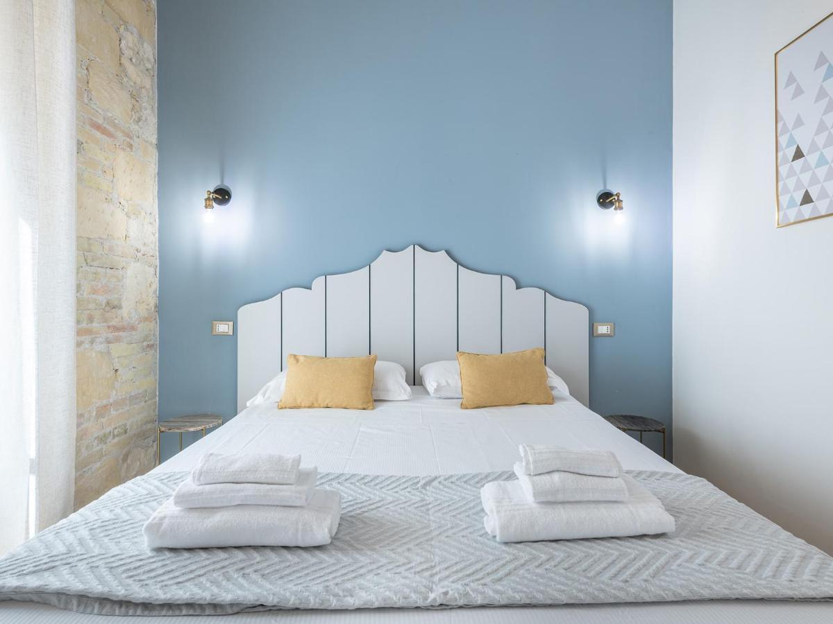 Orma Design Rooms - Historic Centre Cagliari Eksteriør bilde