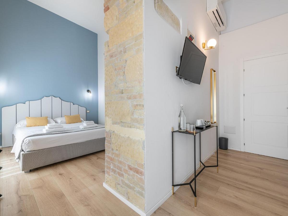 Orma Design Rooms - Historic Centre Cagliari Eksteriør bilde