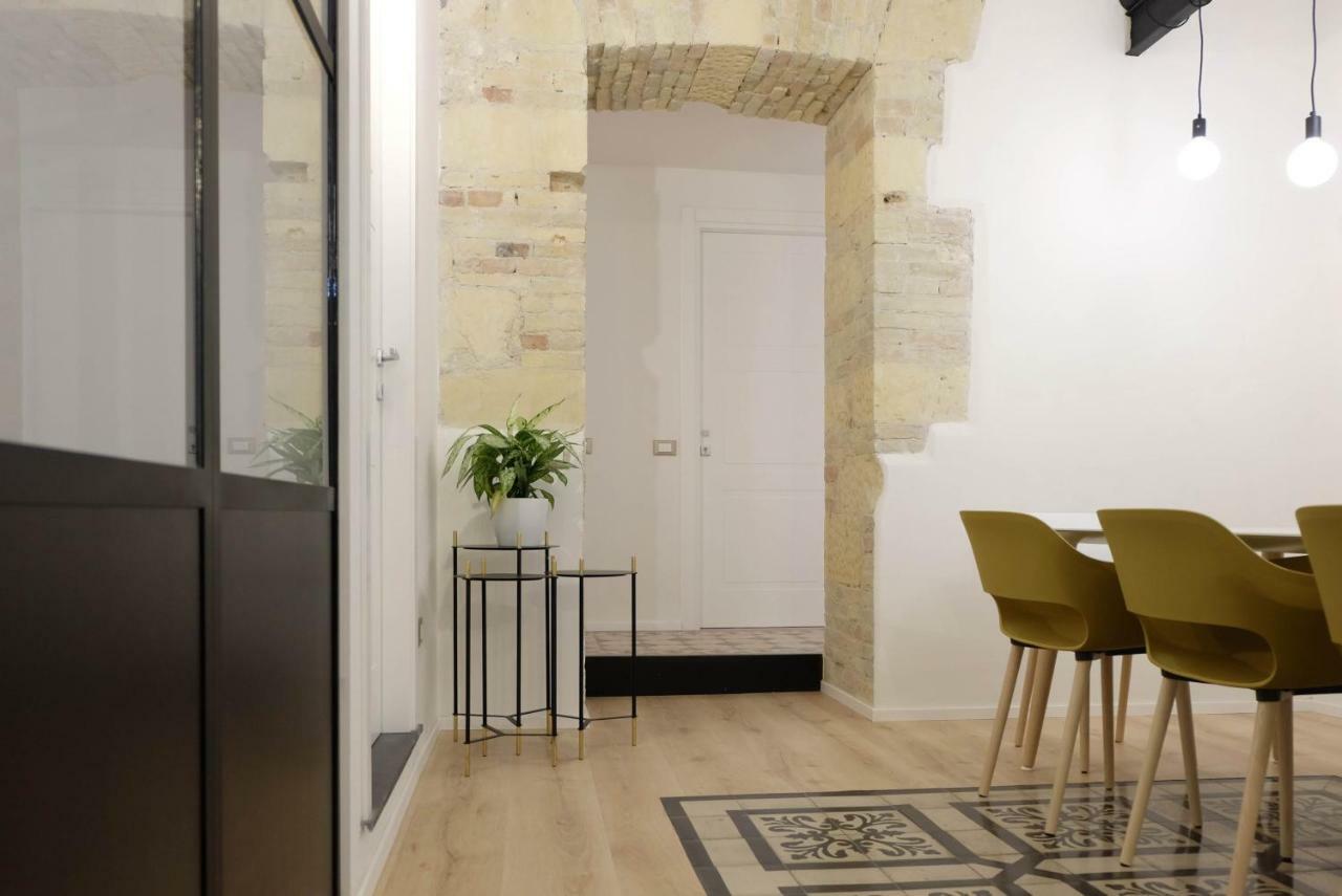 Orma Design Rooms - Historic Centre Cagliari Eksteriør bilde